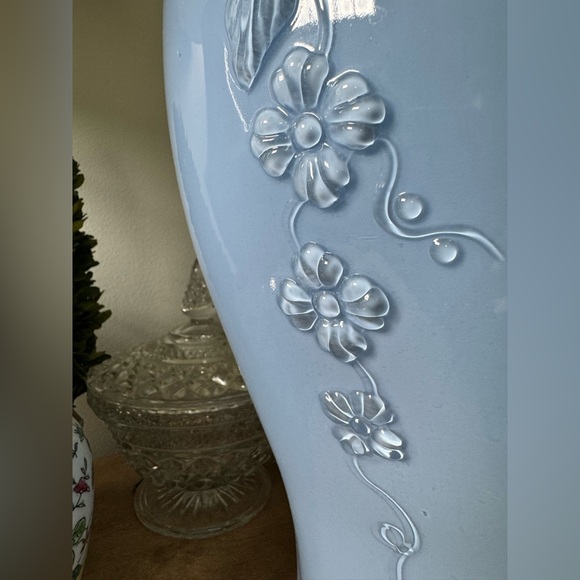 Victorian glass vase - Picture 3 of 7